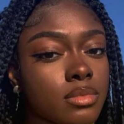 Profile picture of Ella