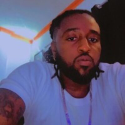 Profile picture of Uncle Leslie