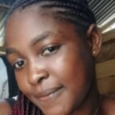 Profile picture of Nina gold