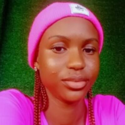 Profile picture of Clara